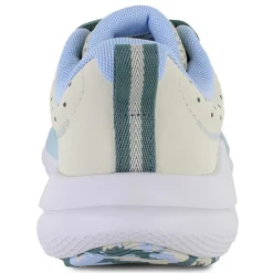 Under Armour Assert 10