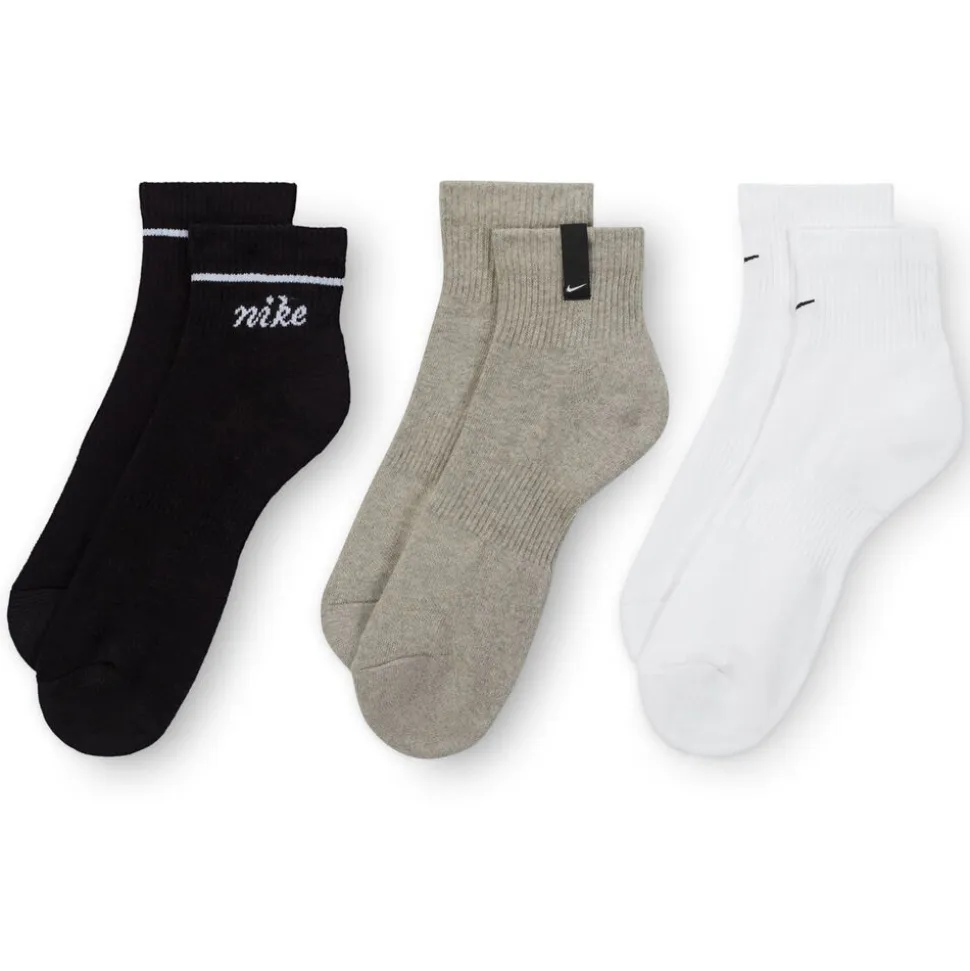 Women's Nike Everyday Cushioned Ankle 3-Pair Pack