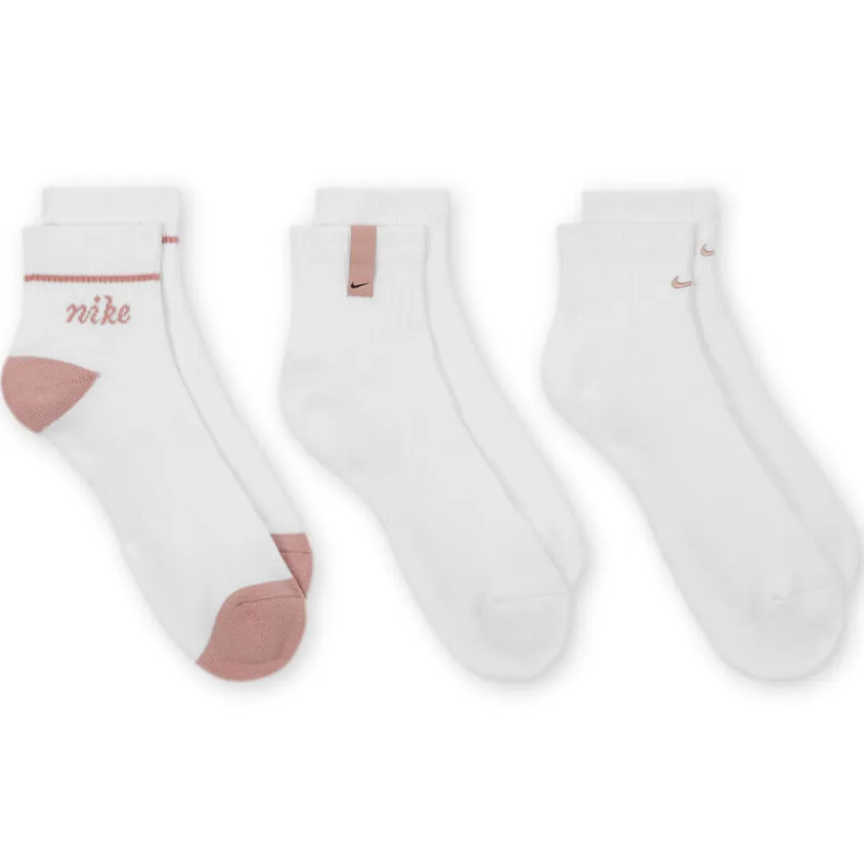 Women's Nike Everyday Cushioned Ankle 3-Pair Pack